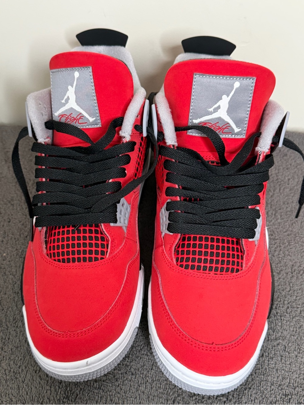 Air Jordan 4 Retro Toro Bravo “Fire Red” Men’s size 11